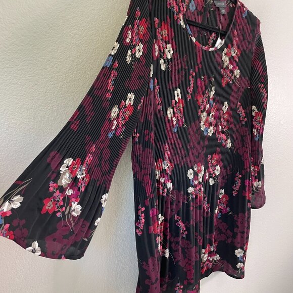NEW $109 J Jill Wearever Womens Large Black Floral Pleated Tunic Top Shirt - Picture 5 of 11